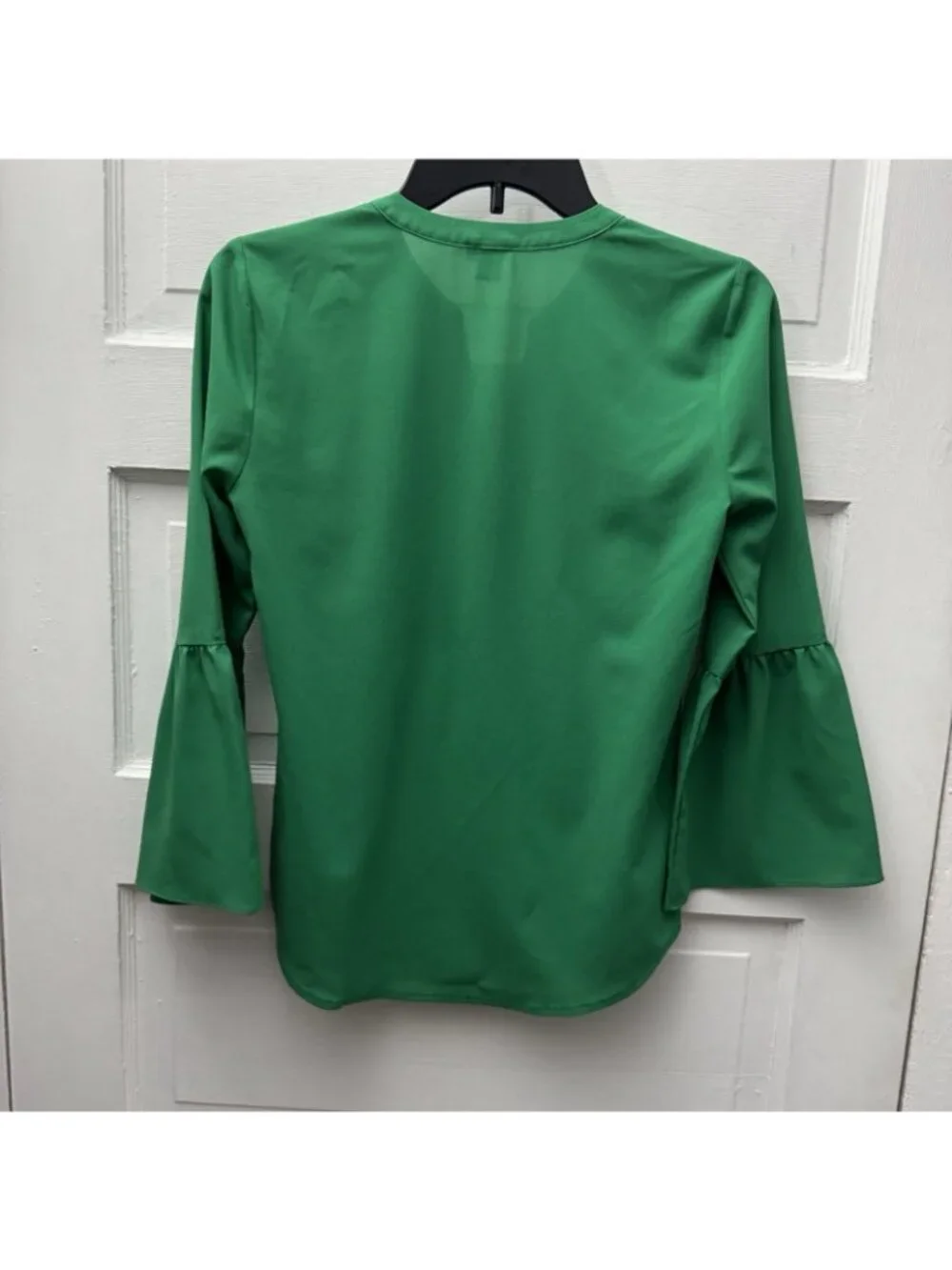 J Crew XS Emerald Green Bell Sleeve Blouse V Neck Career Top - Picture 3 of 7